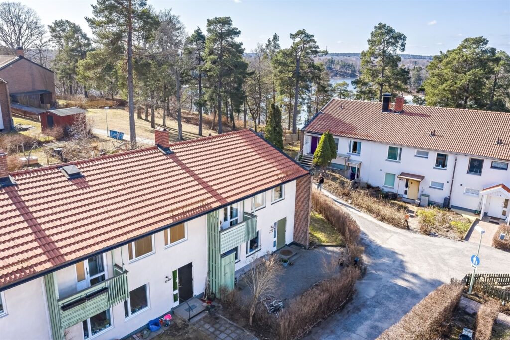 20. Tapetsering Lägenhet BRF Gustavsberg Östra Ekedal